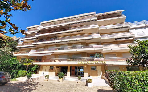 Les Caravelles: Resort, Swimming Pool, Shade, Eco Hotel, Leisure, Hotel, Seaside Resort, Resort Town, Balcony