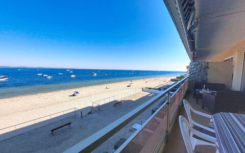 Les Caravelles: Resort, Swimming Pool, Shade, Eco Hotel, Leisure, Hotel, Seaside Resort, Resort Town, Balcony