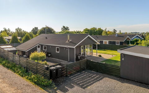 Fabian - 300M from the Sea: Wood, Furniture, Apartment, Room, Ceiling, Wood Stain, Chair, Hardwood, Varnish, Lumber