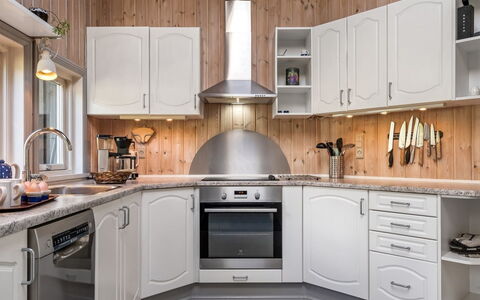 Fritzy - 1.5Km from the Sea: Kitchen, Kitchen Appliance, Major Appliance, Ceiling, Countertop, Cabinetry, Home Appliance, Light Fixture, Room