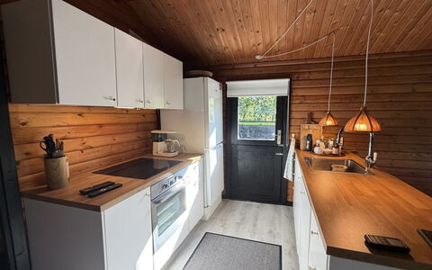 Majvor - from the Sea: Wood, Furniture, Apartment, Room, Ceiling, Wood Stain, Chair, Hardwood, Varnish, Lumber