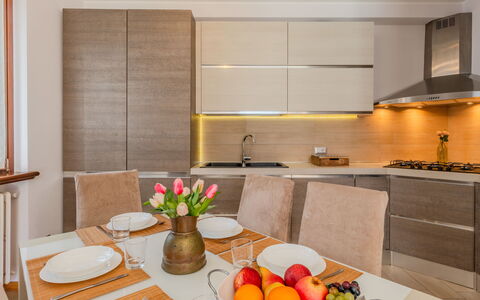 Al Roccolo: Furniture, Kitchen, Interior Design, Flooring, Countertop, Kitchen Appliance, Cabinetry, Wood, Home, Major Appliance
