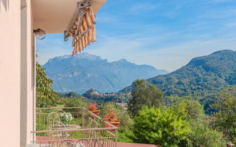 Al Roccolo: Mountainous Landforms, Mountain, Hill, Highland, Mountain Range, Hill Station, Ridge, Balcony, Valley, Alps