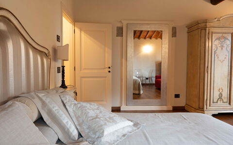 Tenuta di Mezzo: Bed, Furniture, Bedroom, Interior Design, Wall, Wood, Bed Sheet, Bedding, Room, Flooring