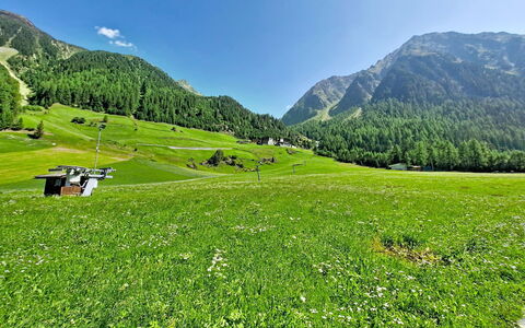 Ferienhaus Brigitte: Water, Water Resources, Body Of Water, Rock, Coast, Natural Landscape, Headland, Coastal And Oceanic Landforms, Terrain, Promontory