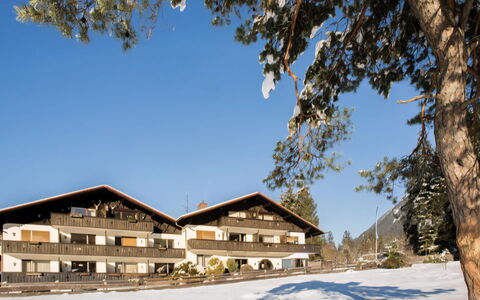Edelweiss: Home, Cottage, House, Roof, Rural Area, Log Cabin, Siding, Larch, Farmhouse, Estate