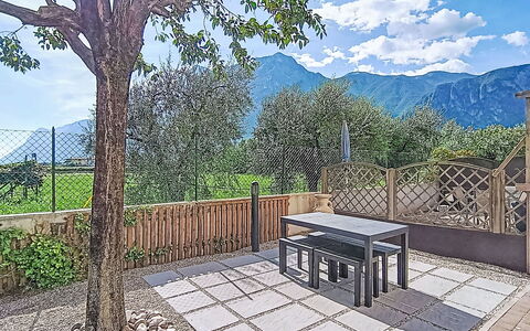 La Rosa: Grass, Architecture, Home, House, Land Lot, Cottage, Estate, Farmhouse, Yard, Lawn