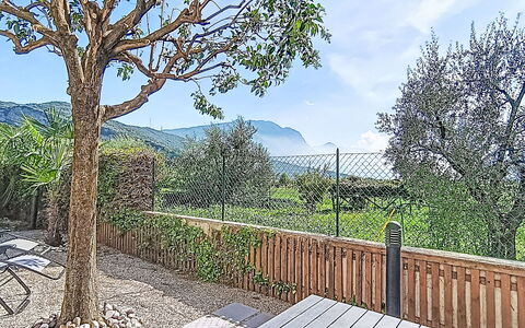 La Rosa: Grass, Architecture, Home, House, Land Lot, Cottage, Estate, Farmhouse, Yard, Lawn