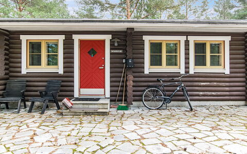 Mäkrä 3: Wood, Cottage, Log Cabin, Siding, Wood Stain, Garden Buildings, Hardwood, Shed, Lumber