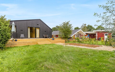Munibert - 100M from the Sea: 