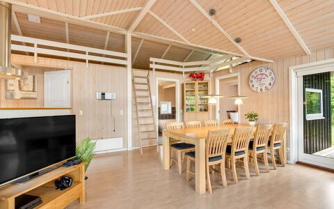 Tobias - 30Km from the Sea: Wood, Flooring, Ceiling, Floor, Interior Design, Wood Flooring, Hardwood, Wood Stain, Home, Door
