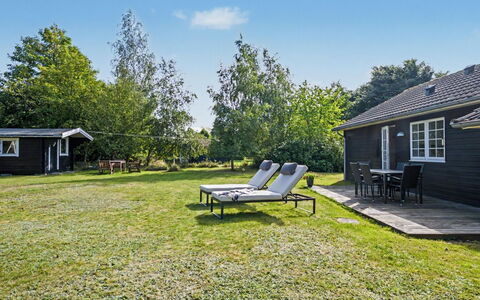 Heidrun - 400M from the Sea: House, Home, Cottage, Shrub, Lawn, Garden, Estate, Shade, Landscaping, Yard