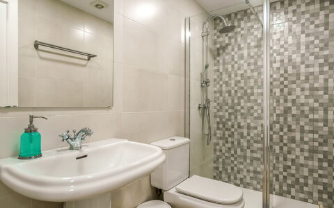 Sa Serra: Bathroom, Toilet Seat, Plumbing Fixture, Toilet, Flooring, Interior Design, Floor, Bathroom Sink, Sink, Plumbing