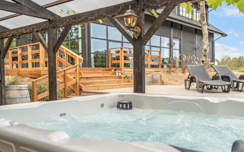 Geeske - 1.1Km from the Sea: Wood, Composite Material, Resort, Swimming Pool, Wood Stain, Hardwood, Shade, Eco Hotel, Deck, Design