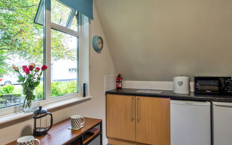 Foxgloves Valley Lodge: Interior Design, Wood, Furniture, Flooring, Ceiling, Floor, Room, Countertop, Kitchen, Plumbing Fixture
