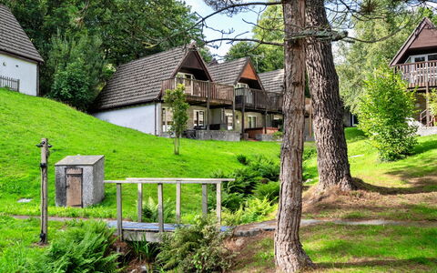 Daisy Valley Lodge: House, Cottage, Home, Human Settlement, Rural Area, Lawn, Garden, Yard, Farmhouse, Village