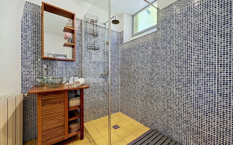 Chateau de la Favède: Bathroom, Flooring, Plumbing Fixture, Interior Design, Floor, Tile, Plumbing, Mosaic, Tap, Composite Material