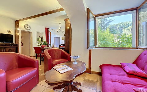 Chateau de la Favède: Furniture, Interior Design, Ceiling, Flooring, Couch, Room, Floor, Living Room, Television