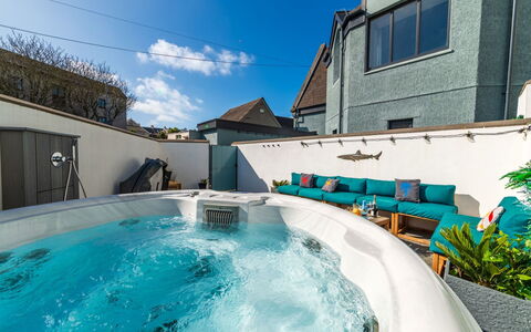 Towan Lobster: Blue, Swimming Pool, Resort, Composite Material, Bathtub, Jacuzzi, Eco Hotel, Hotel, Outdoor Furniture