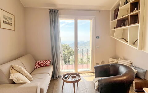 Borgo dei Fiori: Furniture, Interior Design, Flooring, Wall, Floor, Wood, Room, Ceiling, Apartment, Living Room