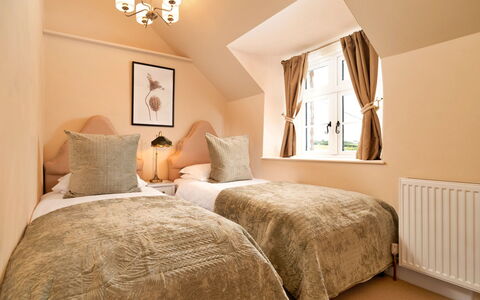Horsepool Cottage: Balcony