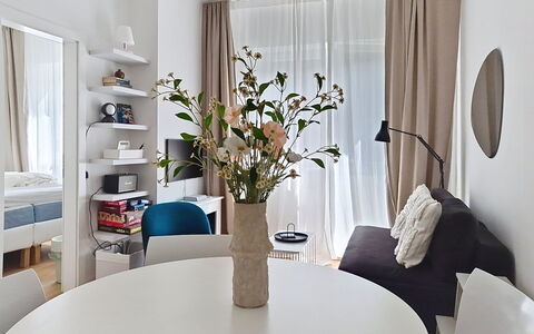 Franz Josef: Furniture, Interior Design, Wall, Flooring, Floor, Room, Table, Wood, Living Room, Ceiling