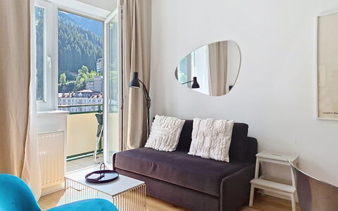 Franz Josef: Furniture, Interior Design, Room, Flooring, Floor, Apartment, Couch, Living Room, Home, Ceiling