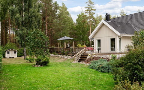 Björkfjärden: Tree, Grass, House, Shrub, Cottage, Garden, Home, Land Lot, Groundcover