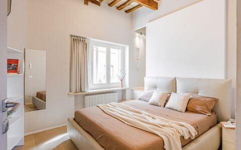 La Casa in Centro: Furniture, Bed, Interior Design, Bedroom, Flooring, Floor, Wall, Room, Wood, Bedding