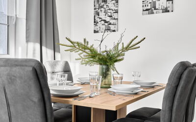 Accommodation:&nbsp;George 05 543.5