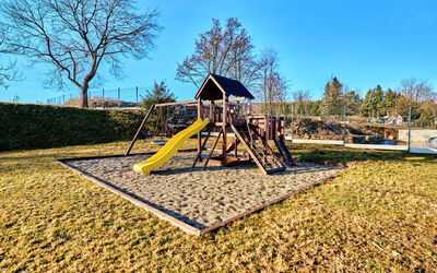 Kovářská 543: Playground Slide, Outdoor Play Equipment, Chute, Playground, Shade, Park, Garden, Landscaping
