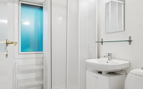 Tordis - 675M from the Sea: Wall, Flooring, Interior Design, Plumbing Fixture, Floor, Bathroom, Sink, Bathroom Sink, Room, Ceiling