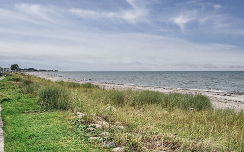Swening - 50M from the Sea: Sky, Water, Coast, Horizon, Coastal And Oceanic Landforms, Sea, Beach, Shore, Ocean, Bank