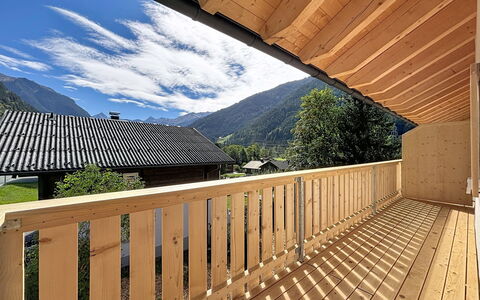 Gortipohl 625: Wood, Porch, Plank, Hardwood, Shade, Wood Stain, Balcony, Siding, Fence, Plywood