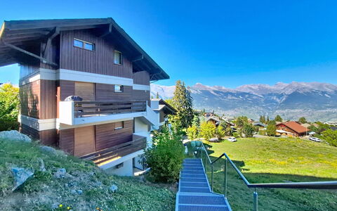 Domino C D-1: House, Architecture, Residential Area, Home, Cottage, Slope, Mountain Range, Hill Station, Balcony, Estate