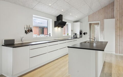 Ellin - 3.3Km from the Sea: Roof, Home, Cottage, Siding, Estate, Driveway, Farmhouse, Garden Buildings