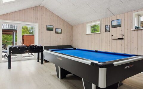 Ellin - 3.3Km from the Sea: Roof, Home, Cottage, Siding, Estate, Driveway, Farmhouse, Garden Buildings
