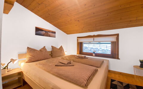 Manharthof: Architecture, Slope, Cottage, Mountain Range, Log Cabin, Siding, Lumber, Alps, Eco Hotel, Mountain Village