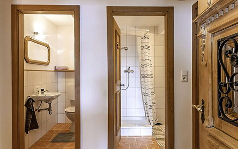 Manharthof: Architecture, Slope, Cottage, Mountain Range, Log Cabin, Siding, Lumber, Alps, Eco Hotel, Mountain Village