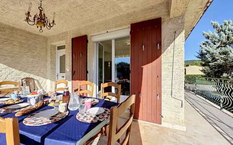 L'Ombre du Figuier: Architecture, Slope, Cottage, Mountain Range, Log Cabin, Siding, Lumber, Alps, Eco Hotel, Mountain Village