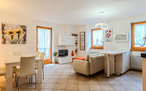 Casa del Masanel: Furniture, Interior Design, Flooring, Floor, Wood, Ceiling, Room, Couch, Table, Living Room