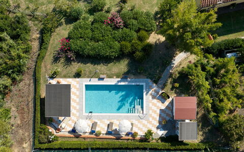 Al Melo: Swimming Pool, Resort, Estate, Eco Hotel, Garden, Outdoor Furniture, Landscaping, Umbrella, Leisure, Backyard