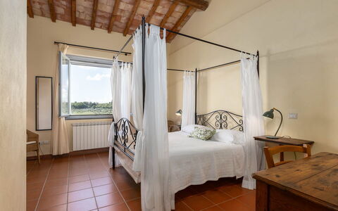 La Certaldina Stella Apartment: Furniture, Interior Design, Bed, Bedroom, Flooring, Ceiling, Floor, Linens, Room, Bedding