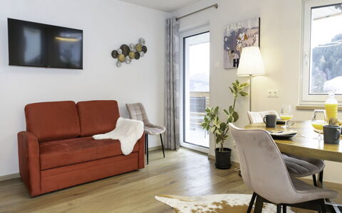 Auffach 609: Furniture, Interior Design, Flooring, Apartment, Floor, Home, Table, Room, Couch, Living Room