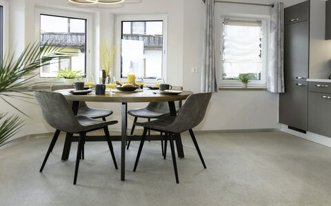 Auffach 609: Furniture, Interior Design, Flooring, Chair, Floor, Dining Room, Table, Light Fixture, Wood, Kitchen & Dining Room Table