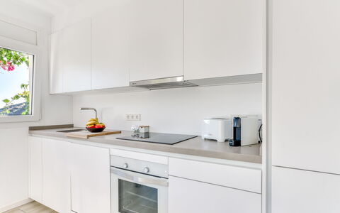 S'Alqueria Petita: Kitchen, Countertop, Kitchen Appliance, Interior Design, Cabinetry, Major Appliance, Flooring, Wood, Furniture, Floor