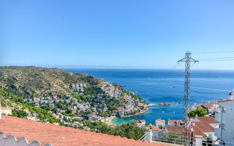 Dulce Vida Ii: Blue, Residential Area, Horizon, Coast, Summer, Town, Coastal And Oceanic Landforms, Landscape, Sea, Human Settlement