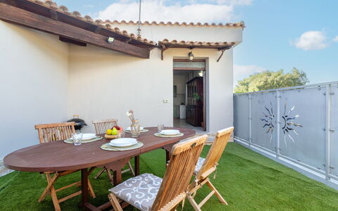 Il Giardino di Sabrina: Sea, Coastal And Oceanic Landforms, Coast, Resort, Ocean, Shore, Beach, Swimming Pool, Resort Town, Tropics
