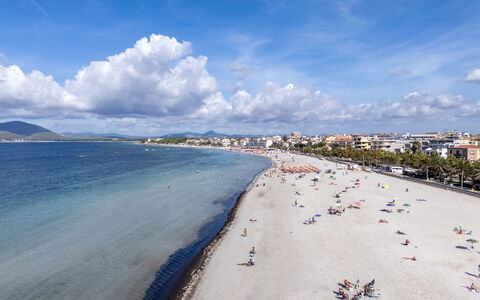Morosita Home: Sea, Coastal And Oceanic Landforms, Coast, Resort, Ocean, Shore, Beach, Swimming Pool, Resort Town, Tropics