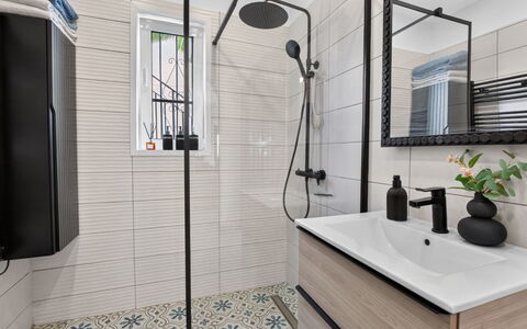 Quesada: Flooring, Plumbing Fixture, Interior Design, Bathroom, Floor, Tile, Plumbing, Sink, Tap, Bathroom Cabinet